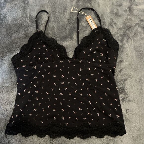 MEDIUM SKIMS Fits Everybody Lace Triangle CAMI Onyx TP-CAM-6688W - Picture 1 of 6
